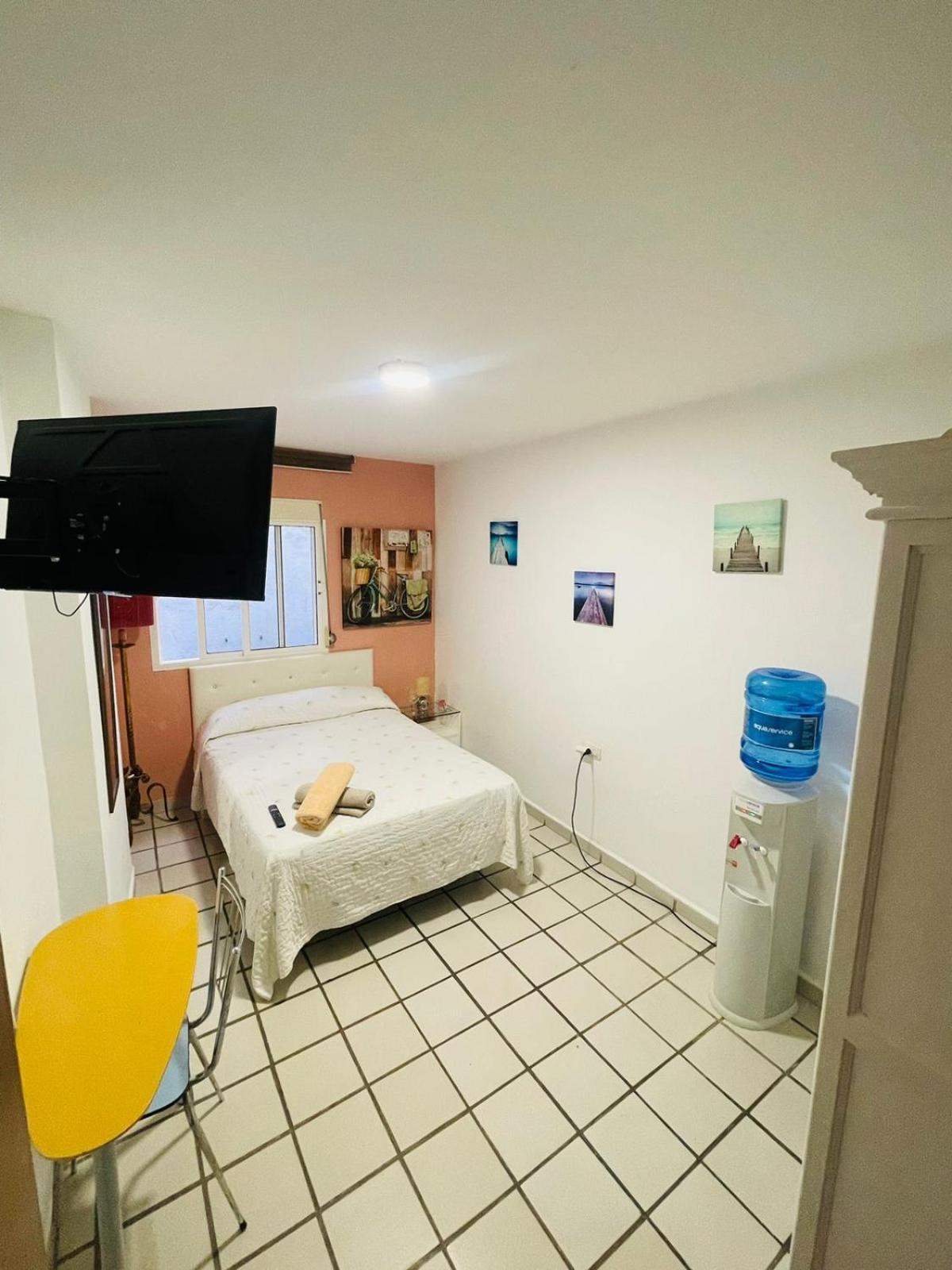 Habitacion Muy Centrica. グラナダ エクステリア 写真
